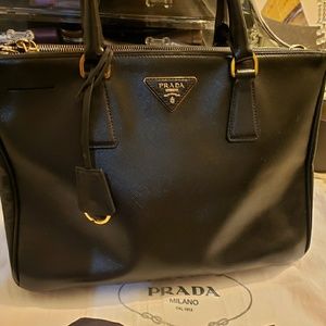 ❤ Prada Saffiano Double Zip Galleria Lux Nero